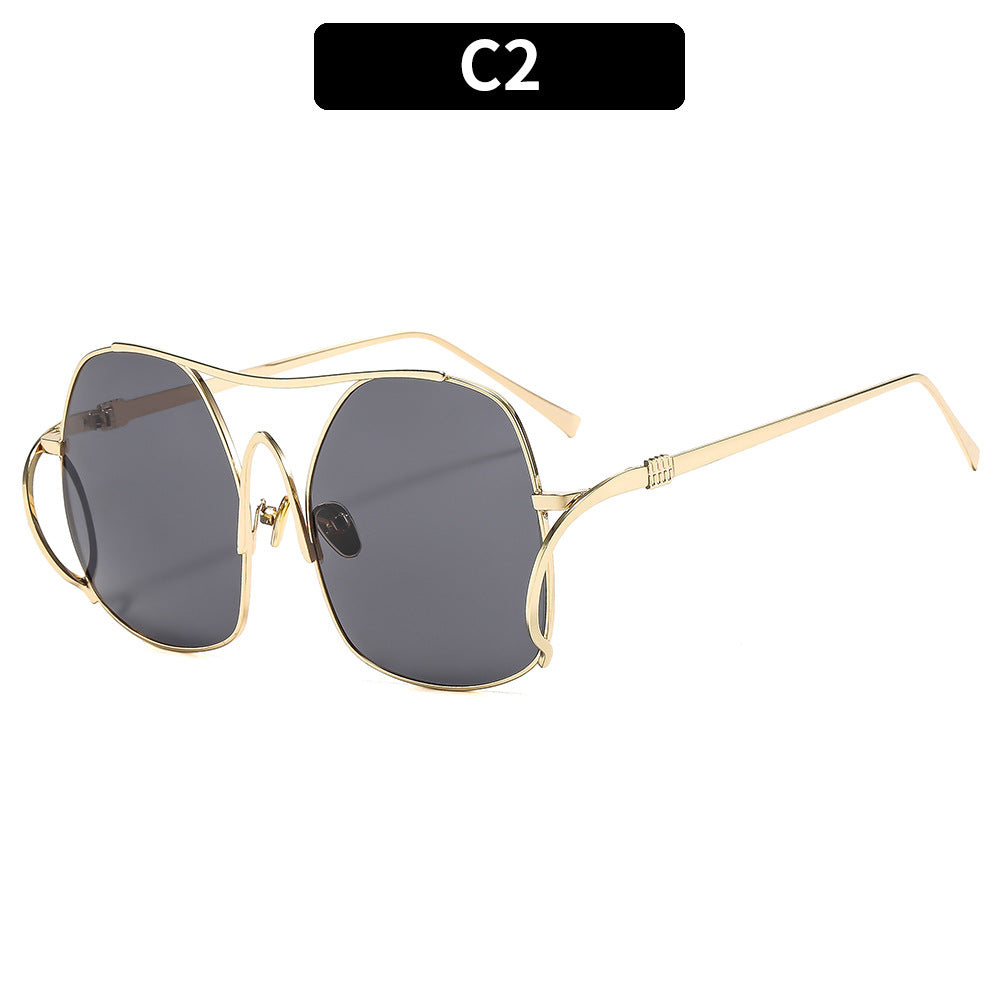 Fashionable Oversized UV400 Sunglasses for Men and Women
