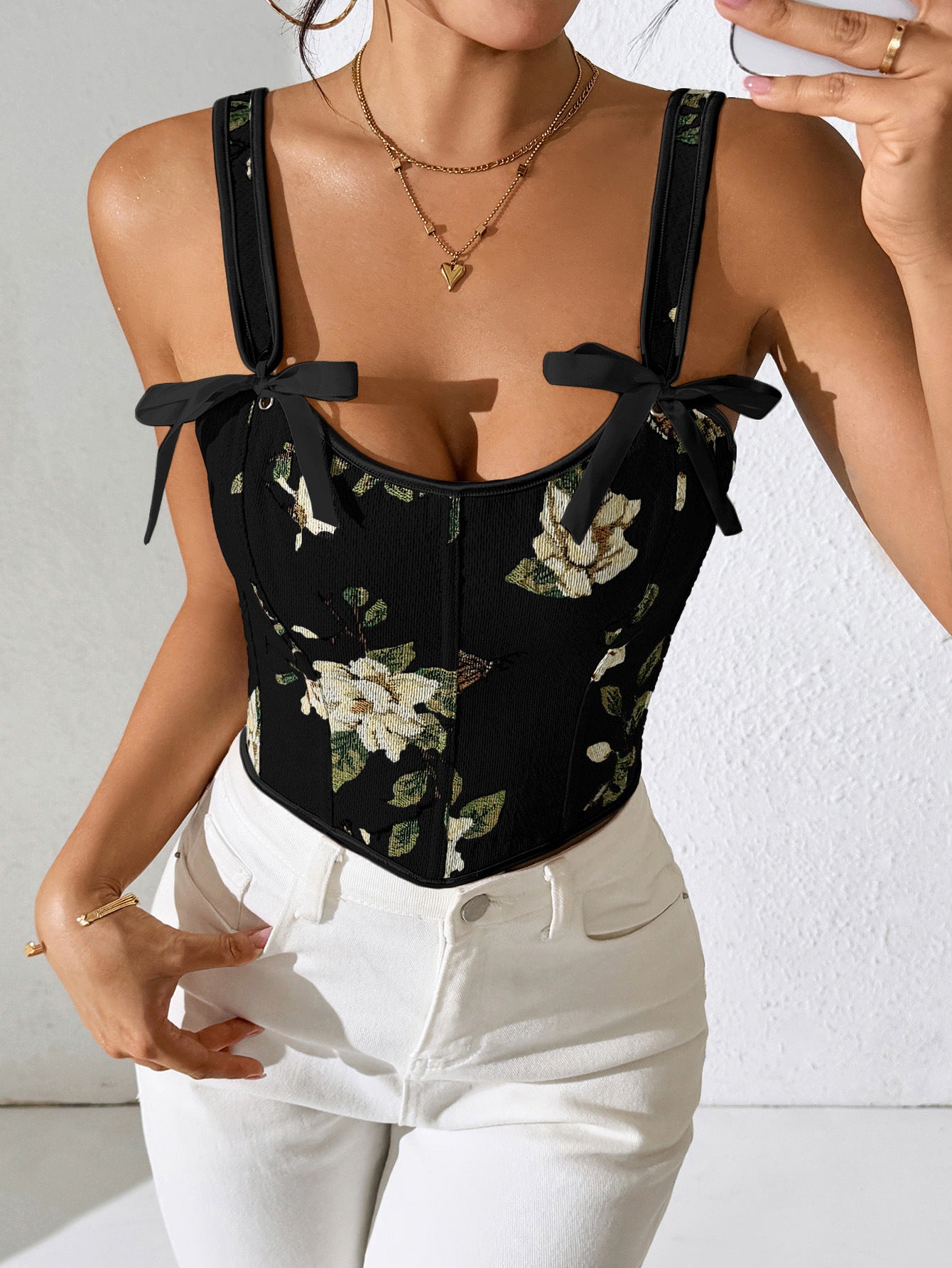 Retro Black Tank Top With Floral Design For Casual Wear