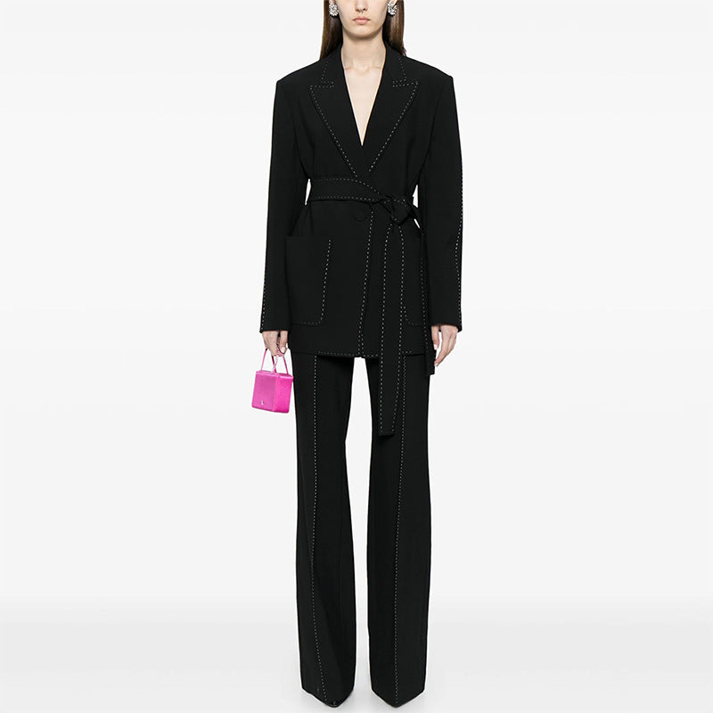 Chic Two-Piece Suit With Belted Trousers