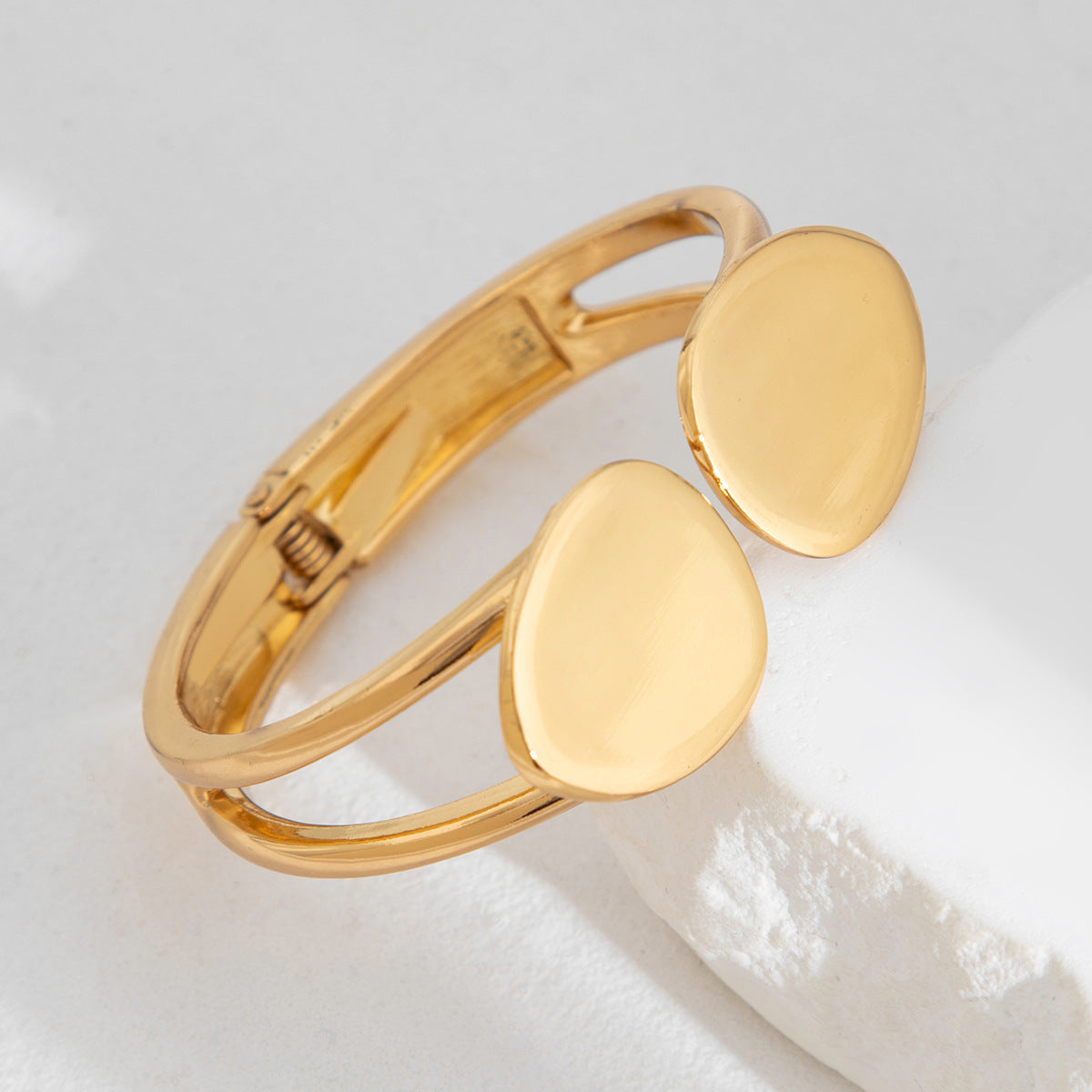 Stylish Wave Pattern Alloy Bracelet Set