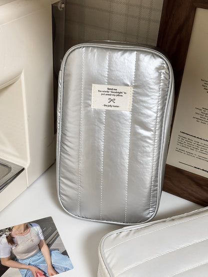 Versatile Vertical Storage Bag Waterproof Large Capacity Travel Organizer