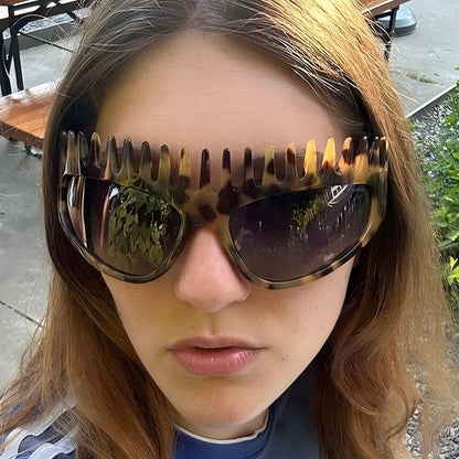 Fashionable Personalized Sunglasses Unisex UV400 Protection Summer Shades