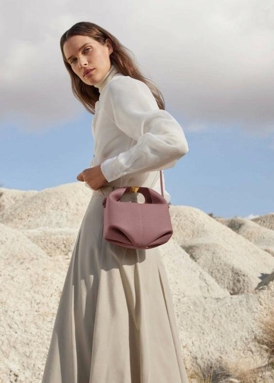 Cowhide Leather Shoulder Messenger Bag With Lychee Pattern