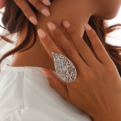 Metallic Wrinkled Pearl-Like Statement Ring For Women