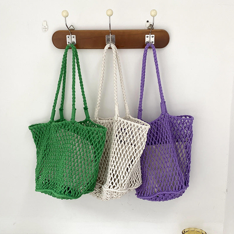 Woven Handbag with Hollow Design Large Capacity Fashionable Shoulder Bag
