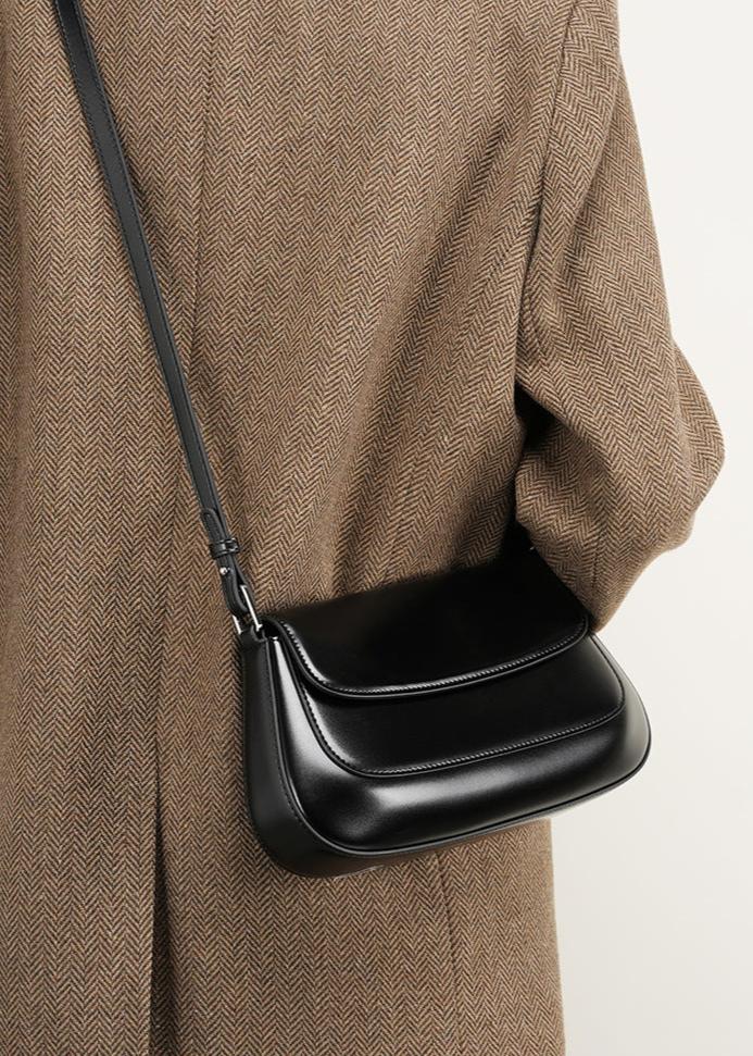 High Grade Leather Shoulder Bag With Dual Flap