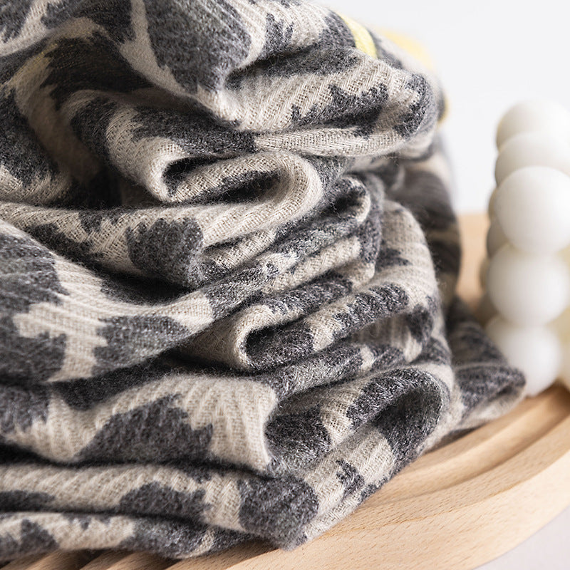 Scarvii - Leopard Print Winter Scarf