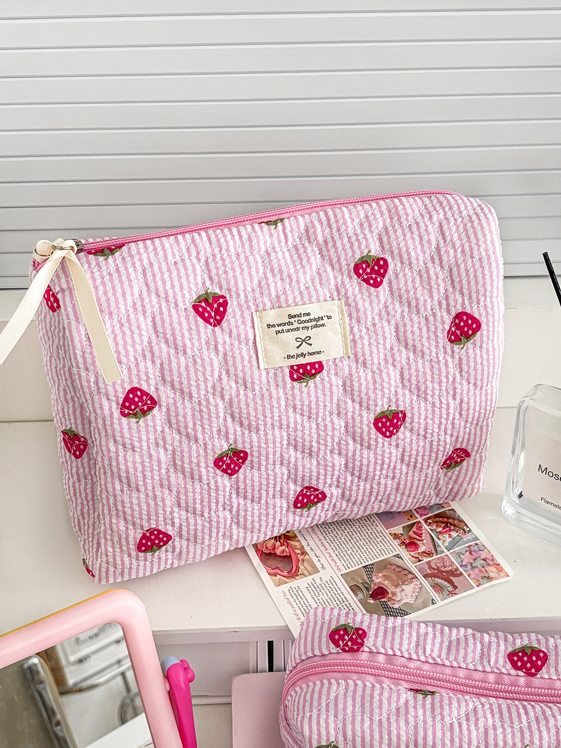 Strawberry Striped Pink Makeup Bag Quilted Large Capacity Portable Cosmetic Case