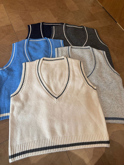 Trendy Casual Knit Vest with Color Block Design