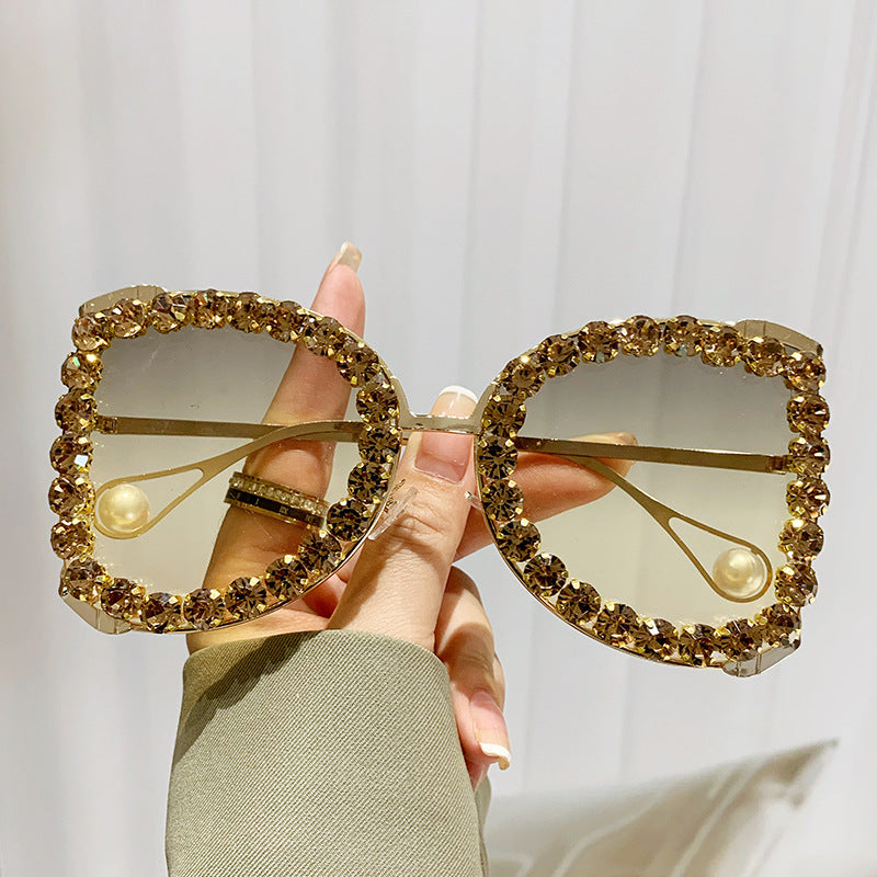 Trendy Oversized Luxury Rhinestone Sunglasses for Women