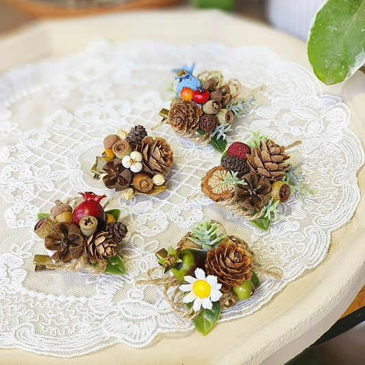 Forest-Themed Autumn Leaves Pinecone Hair Clip