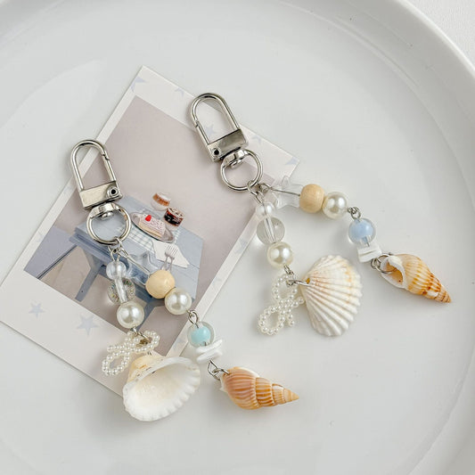 Elegant Pearl Seashell Beaded Keychain Phone Charm