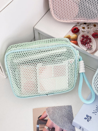 High-Quality Tofu Block Mesh Makeup Bag Stylish Large Capacity Travel Toiletry Case