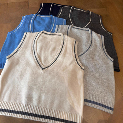 Trendy Casual Knit Vest with Color Block Design