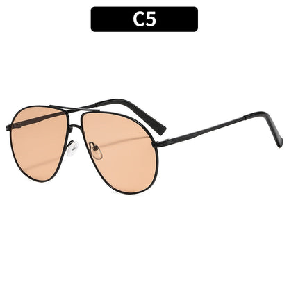 Trendy Unisex Retro Oversized Sunglasses with Geometric Design