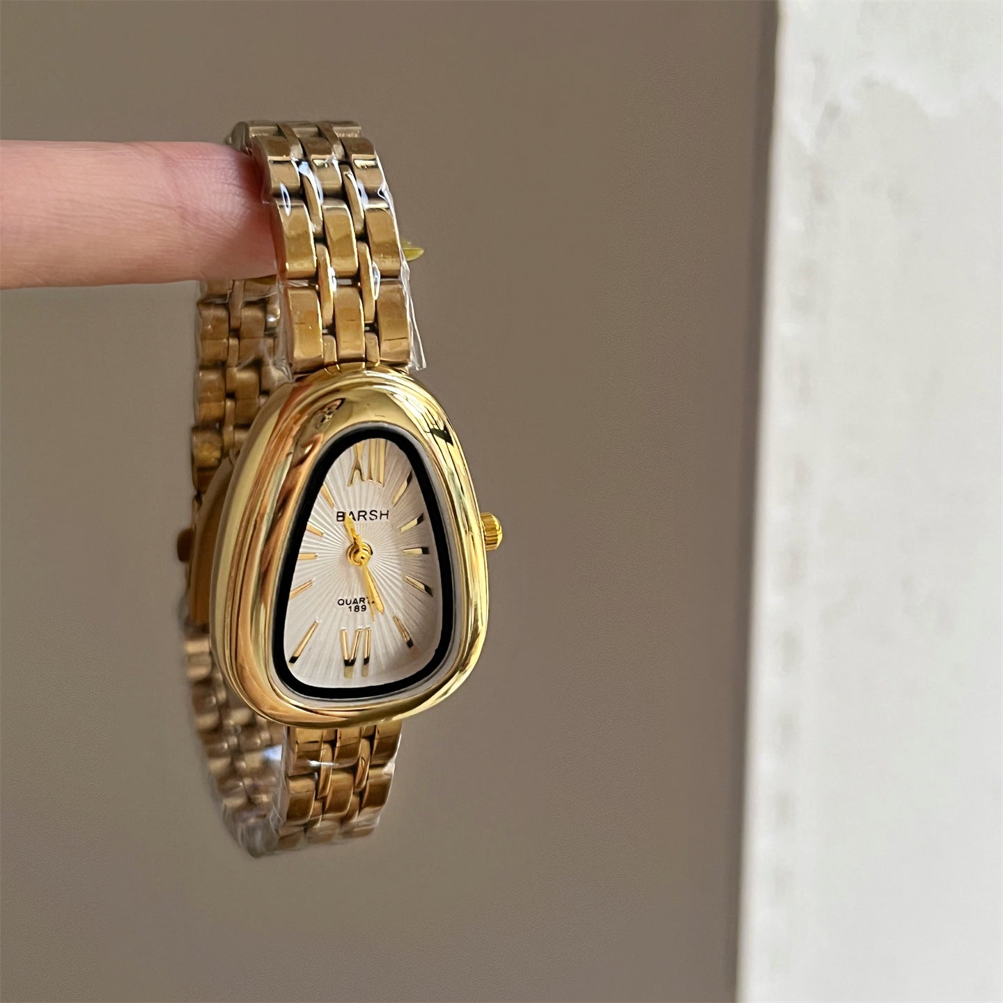 Luxury Snake Head Case Quartz Wrist Watch