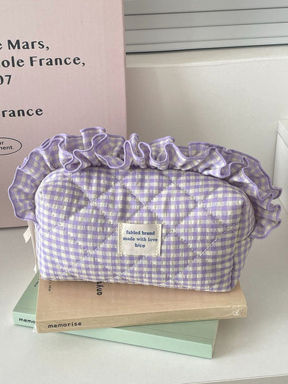Stylish Berry Color Lace Cosmetic Bag Portable Makeup Pouch