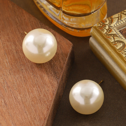 Fashionable Geometric Pearl Earrings With Sterling Silver Posts