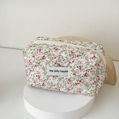 Classic Floral Cosmetic Bag Stylish Portable Travel Organizer