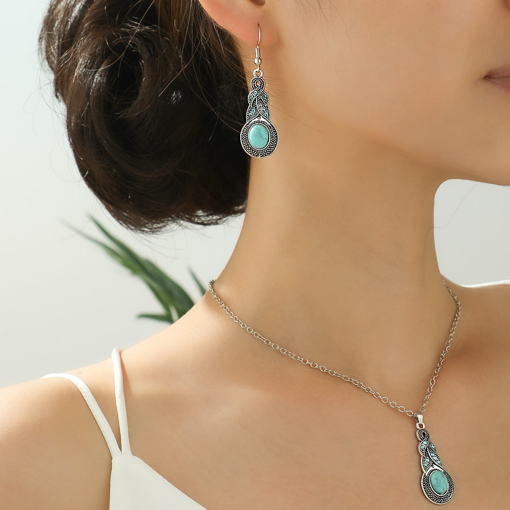 Bohemian Vintage Turquoise Water Drop Earrings and Necklace Set