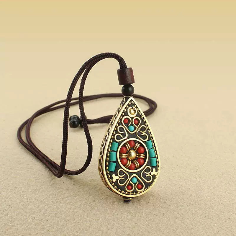 Popular Retro Ethnic Style Sweater Chain Women'S Nepalese Pendant Style Long Versatile Simple Literary Accessories