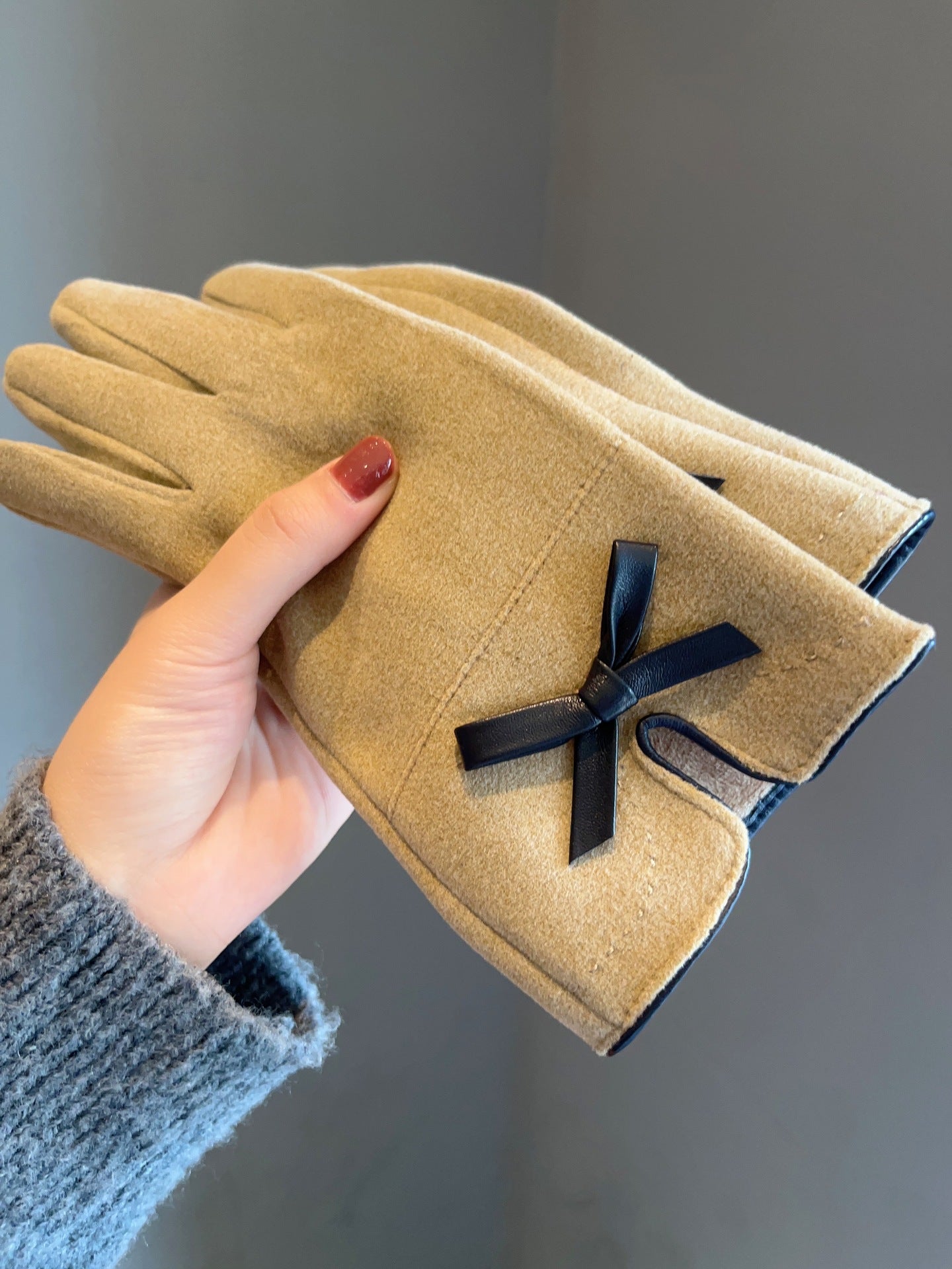 Elegant Touchscreen Thick Warm Winter Gloves