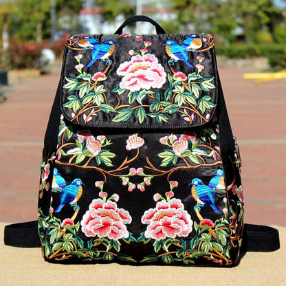 Ethnic Embroidered Backpack Ladies New Large-Capacity Canvas Travel Bag Fashion Backpack