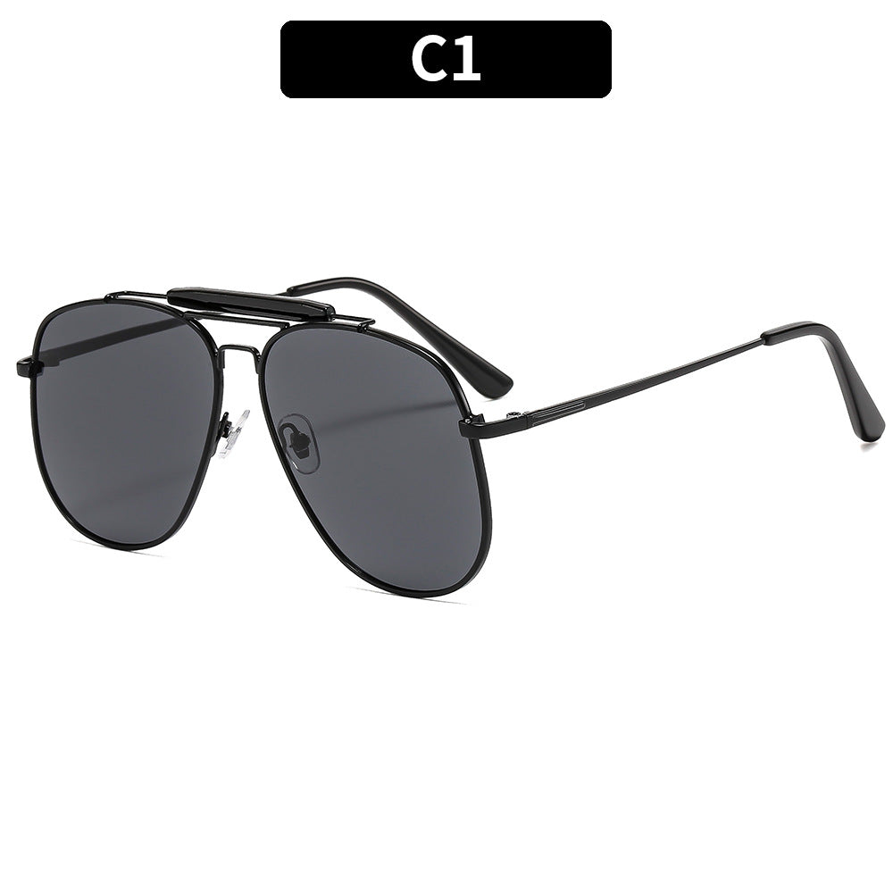 Trendy Metal Frame Retro Sunglasses for Men and Women
