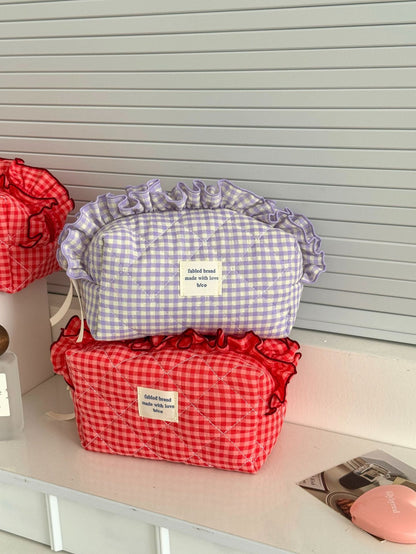 Stylish Berry Color Lace Cosmetic Bag Portable Makeup Pouch