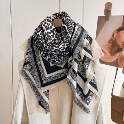 Scarvii - Fashionable Leopard Print Scarf