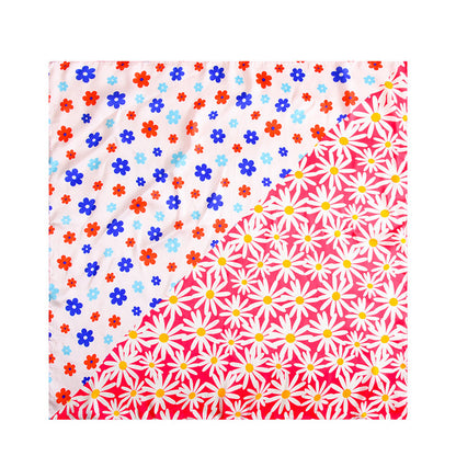 Scarvii - Daisy Square Scarf