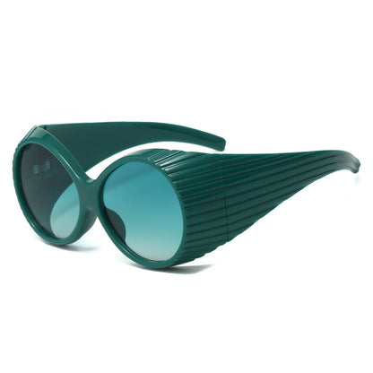 Fashionable Oversized Oval Sunglasses for Women