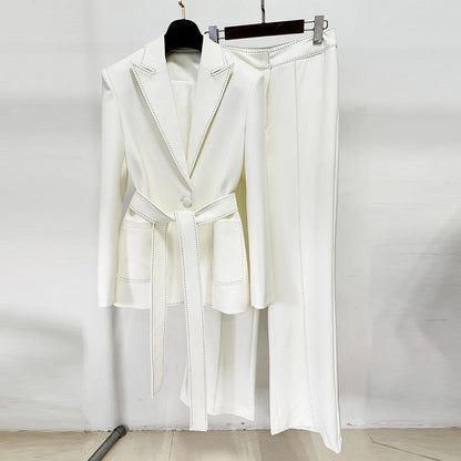 Chic Two-Piece Suit With Belted Trousers