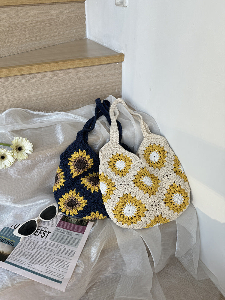 Trendy Woven Cotton Bag with Classic Check Pattern