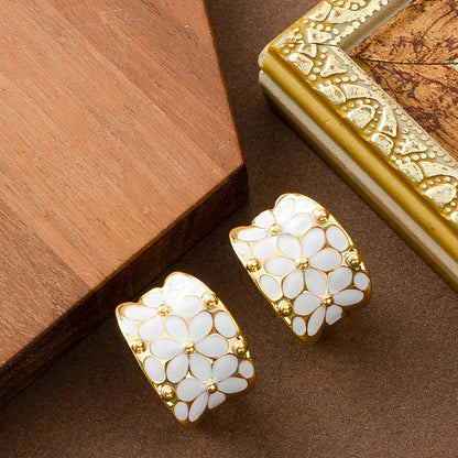 Chic Floral C-Shaped Earrings With 925 Silver Posts