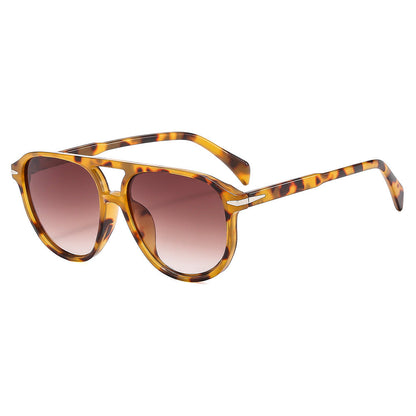 Trendy Oval Frame Sunglasses for Men and Women
