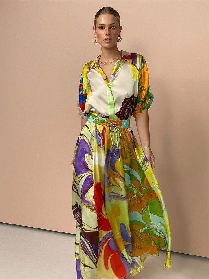Fashionable Floral Satin Lounge Set For Business Casual