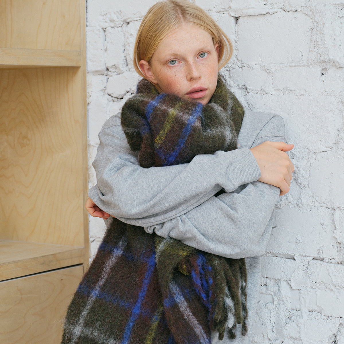 Wool Blend Plaid Scarf with Fringes Trendy Casual Wrap