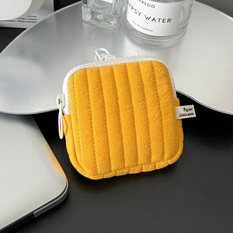 Mini Quilted Headphone Case Stylish Casual Keychain Pouch