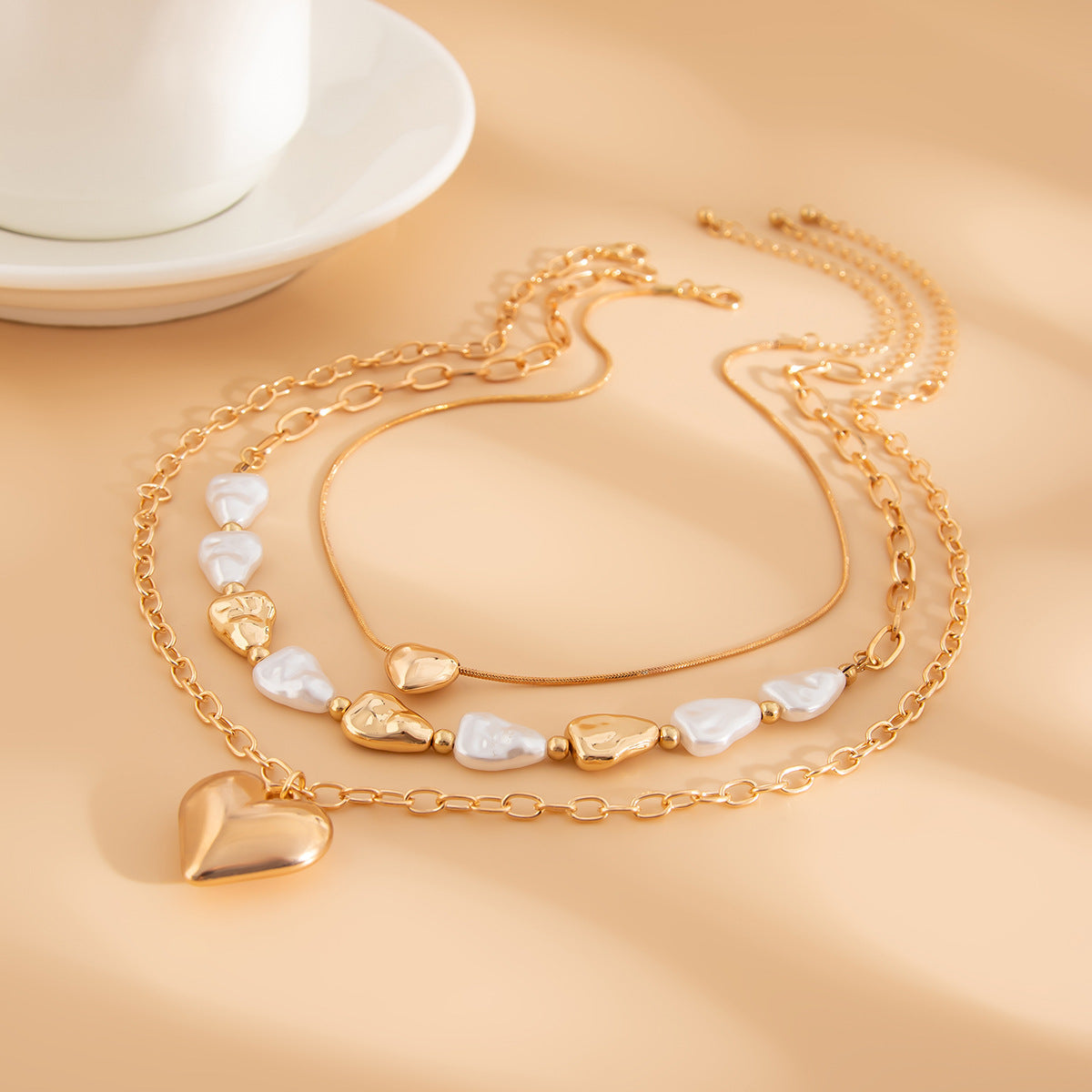 Trendy Heart Pendant Layered Necklace With Metal And Pearl Design