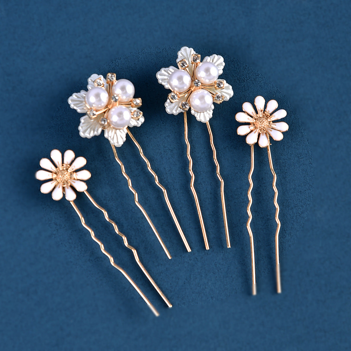 Bridal Hair Accessories Handmade Pearl Daisy Hairpins U-Shaped Hair Forks