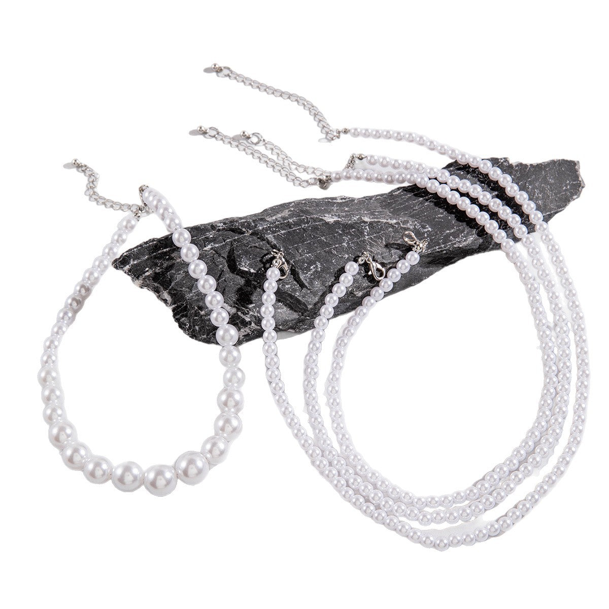 Fashionable Vintage Geometric Bead Necklace With Pearl Layered Design