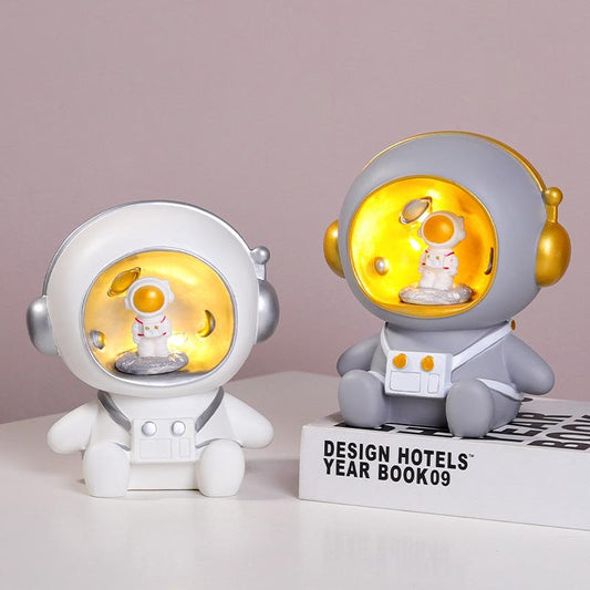 Cartoon Astronaut  Nightlight Resin Ornaments Creative Gift Piggy Bank Decoration For Children'S Birthday