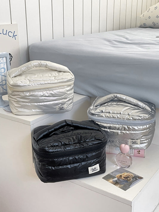 Portable Waterproof Makeup Bag Large Capacity Simple Design
