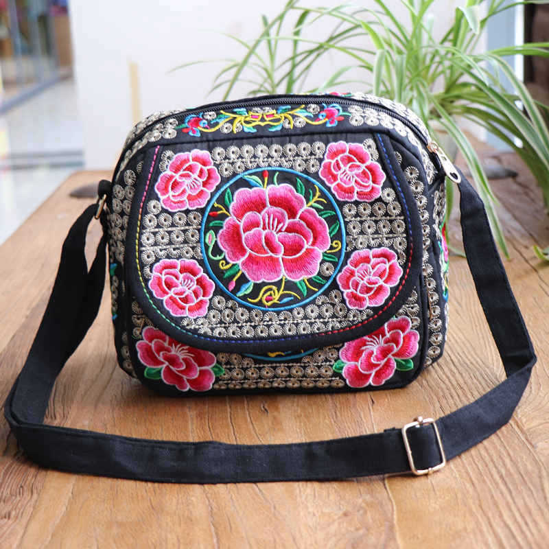 Ethnic Style Single Shoulder Crossbody Embroidery Bag Women'S Bag