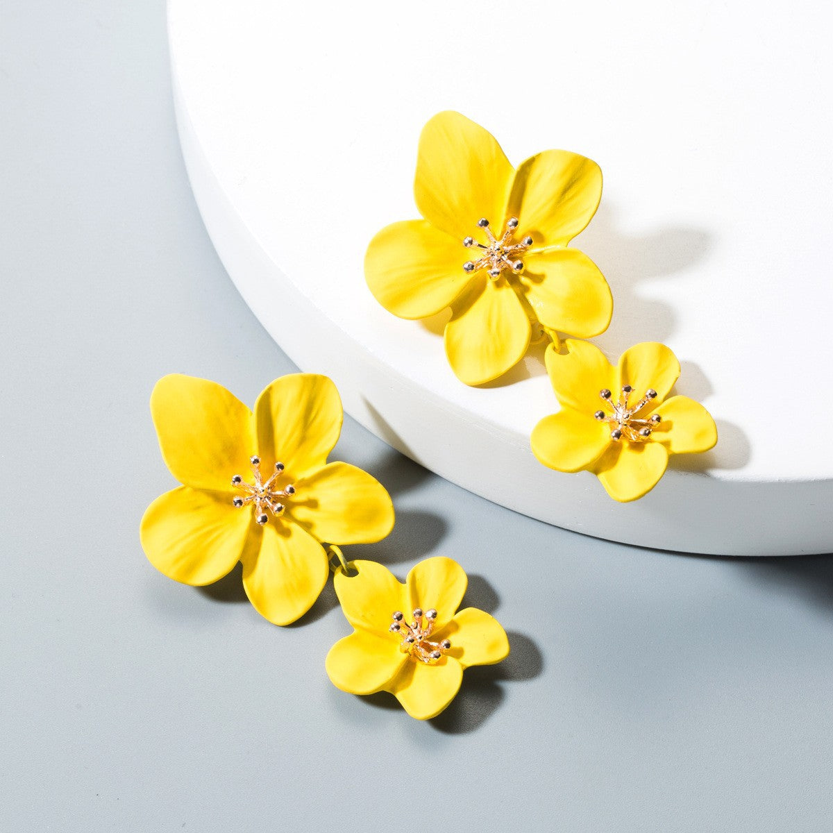 Trendy Floral Drop Earrings Alloy Geometric Jewelry