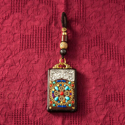 Nepal Exotic Keychain Pendant Creative Personality Men'S And Women'S Car Chain Red Hand Woven Rope Pendant