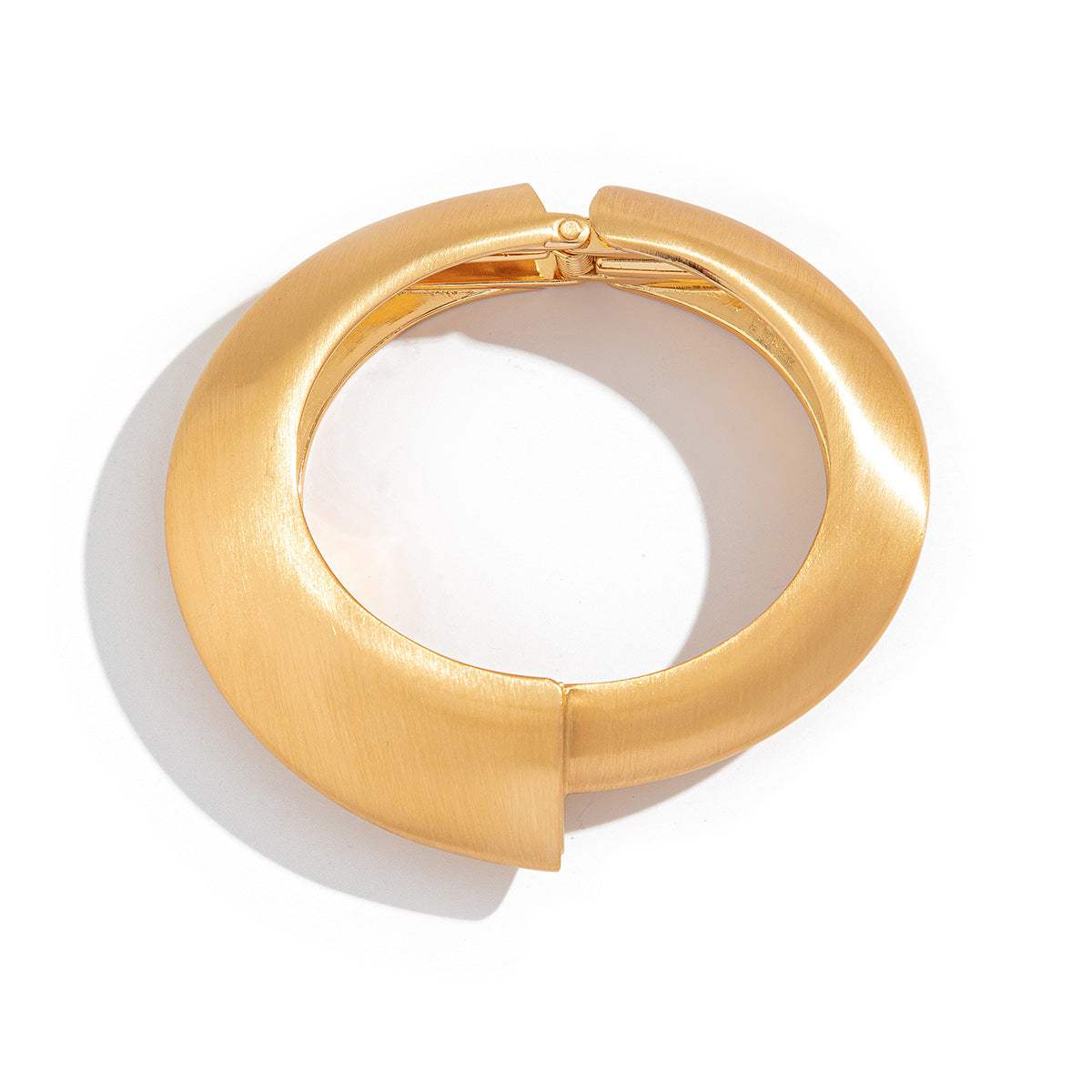 Fashionable Irregular Pleated Bracelet Set Zinc Alloy