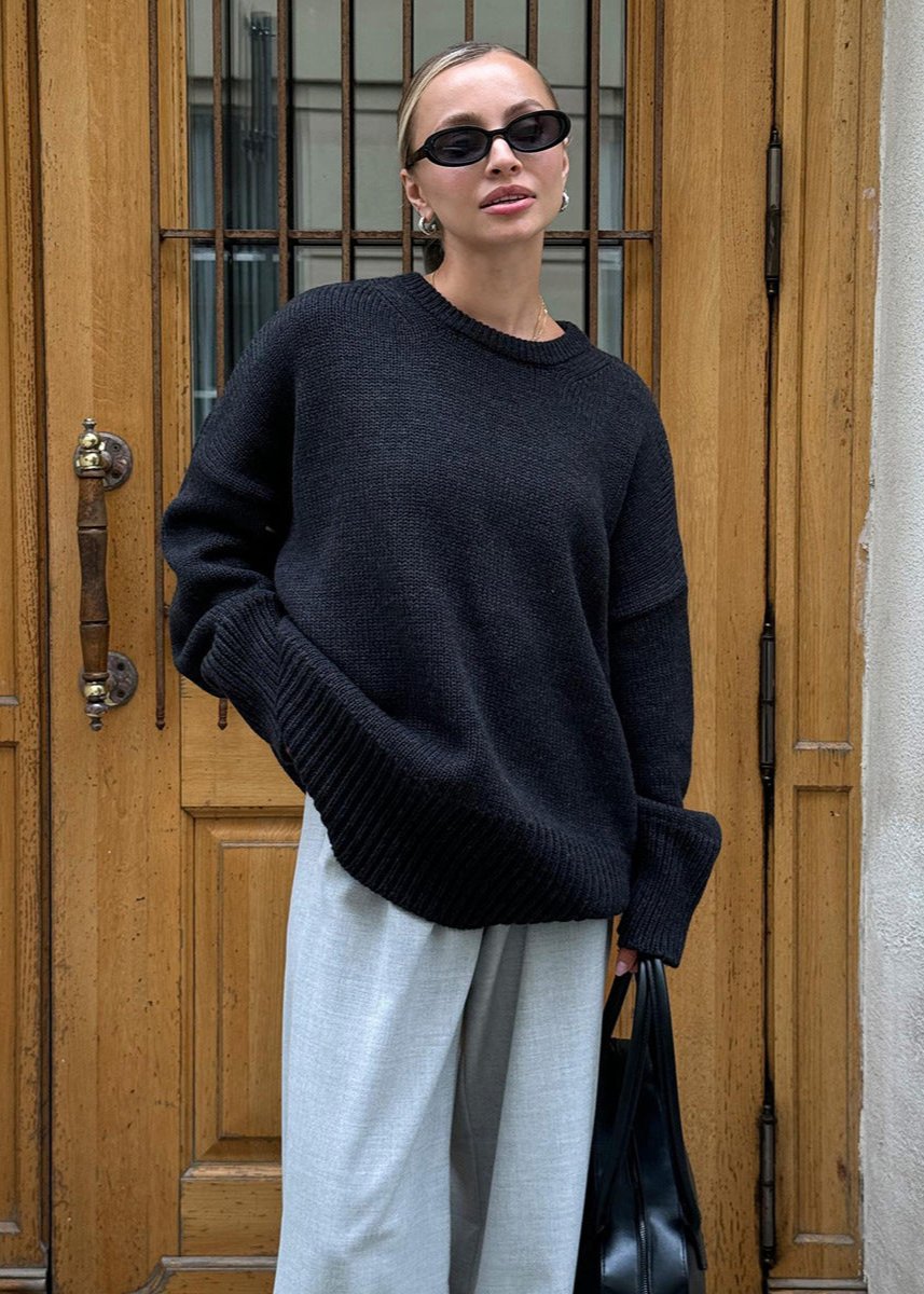 Relaxed Knit Sweater In Cozy Midnight Blue