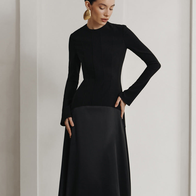 Elegant Black A-Line Maxi Dress With Round Neck